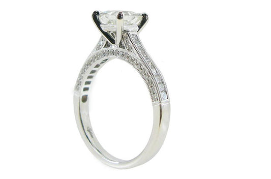 Fiance Donates $6,000 Ring to Goodwill, Sort of...