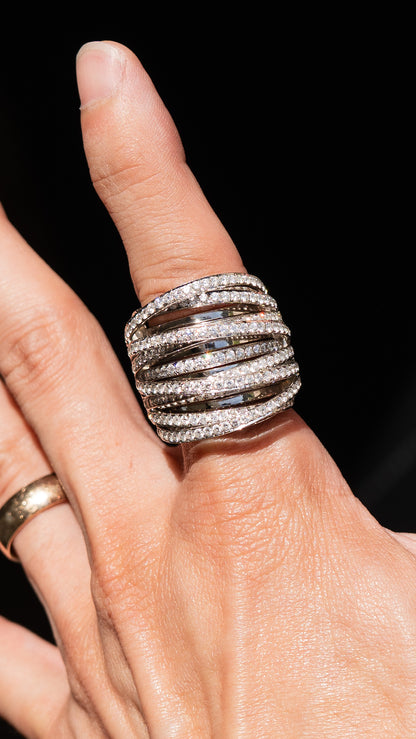 18k White Gold Crossover Diamond Cocktail Ring Approx 6.72 Carats of Natural Dia