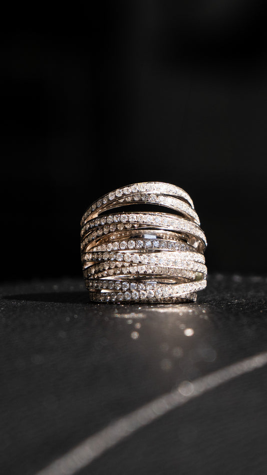 18k White Gold Crossover Diamond Cocktail Ring Approx 6.72 Carats of Natural Dia