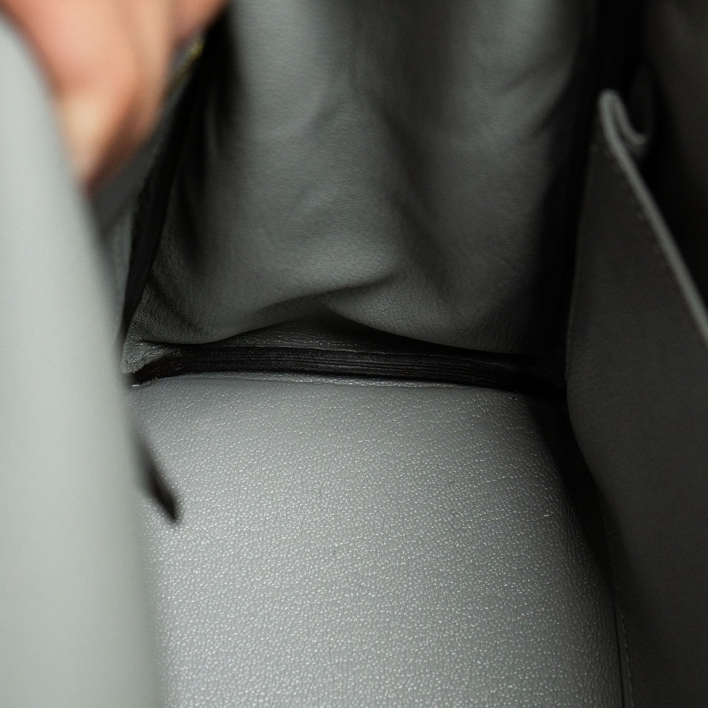 Hermes Kelly 28 Grey Togo Handbag With Entrupy Certification