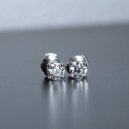 Tiffany & Co. 1.60ct Round Cut Diamond Studs