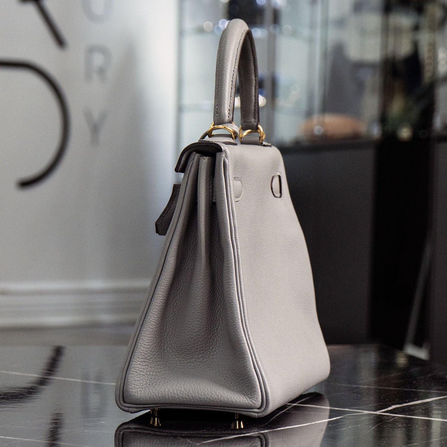 Hermes Kelly 28 Grey Togo Handbag With Entrupy Certification