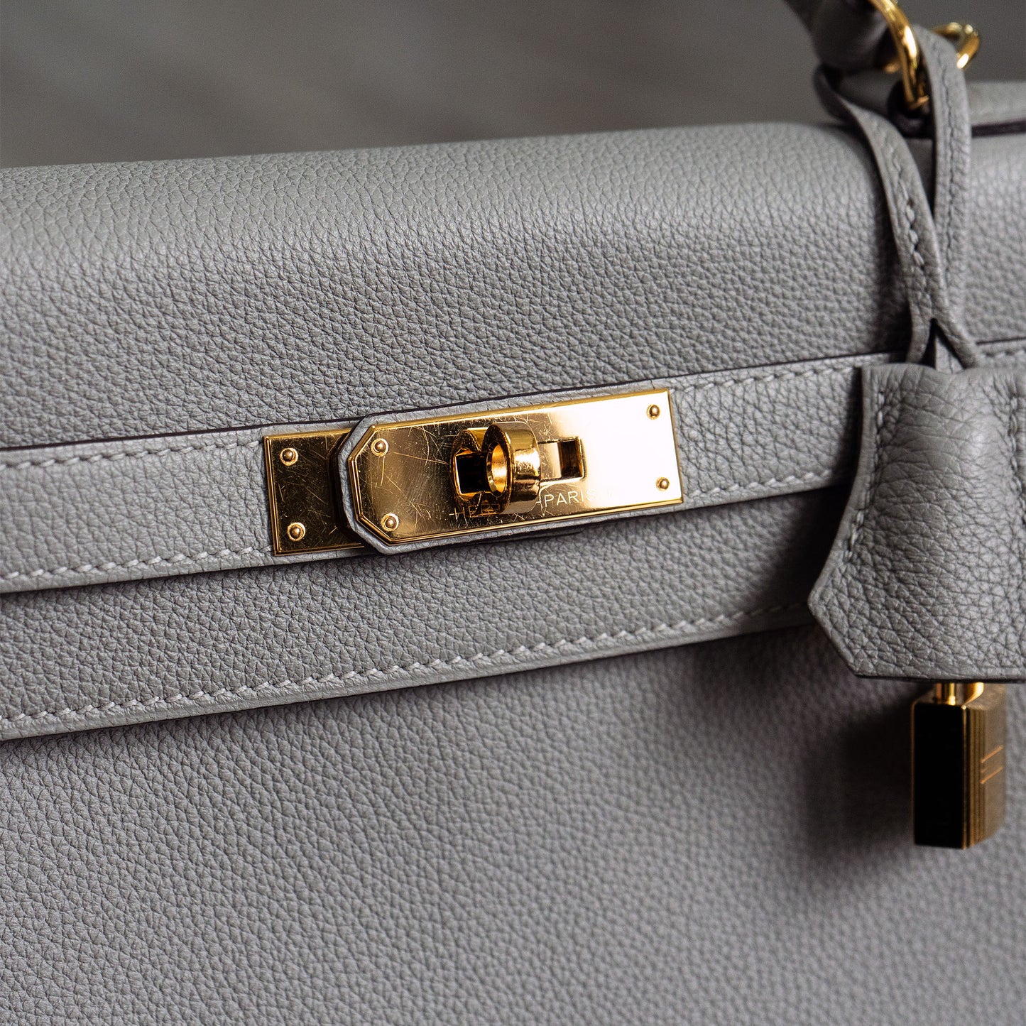 Hermes Kelly 28 Grey Togo Handbag With Entrupy Certification