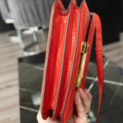HERMES Red Matte Alligator Constance 18 Rouge Indien Handbag
