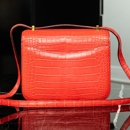 HERMES Red Matte Alligator Constance 18 Rouge Indien Handbag