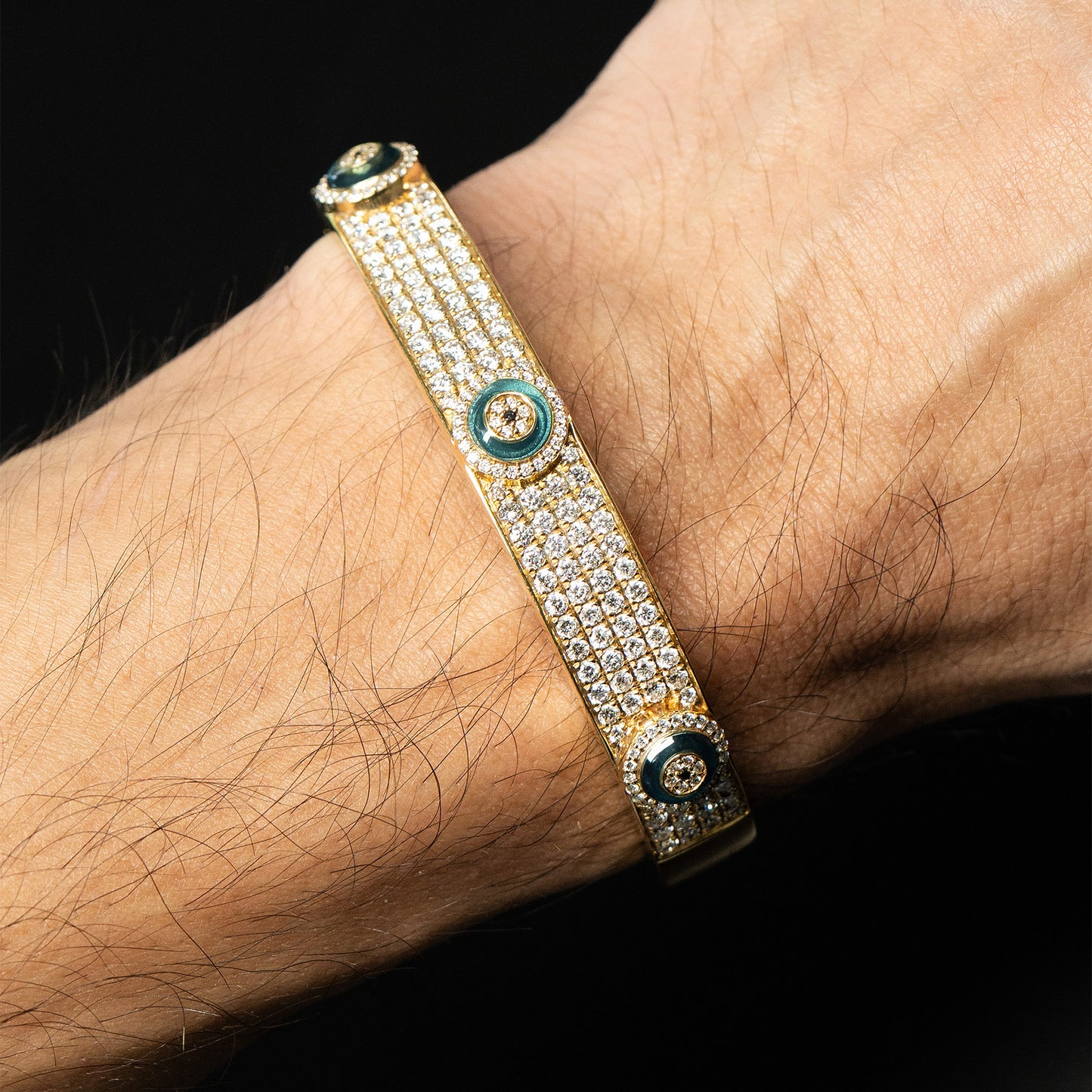 18k Yellow Gold Evil Eye Diamond Bangle Bracelet