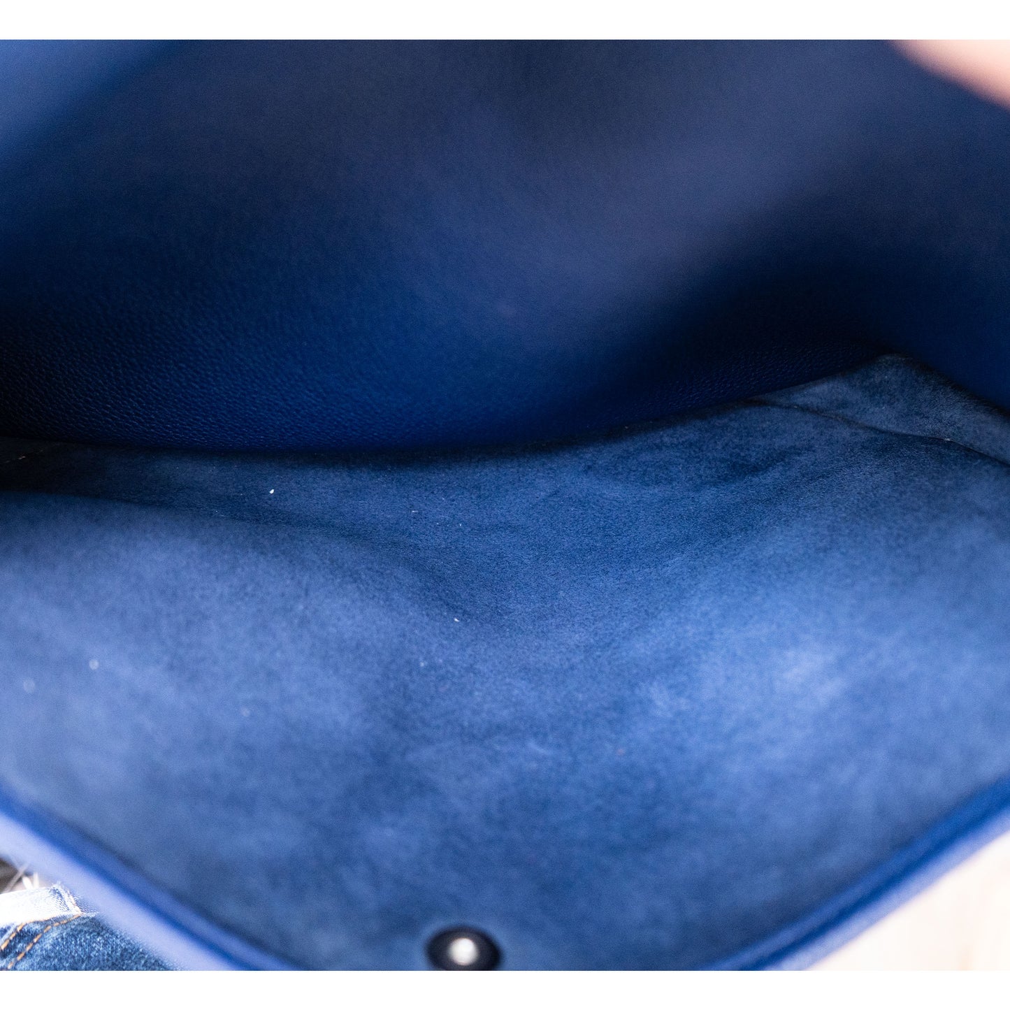 HERMÈS Taurillon Clemence Evelyne III Blue Handbag