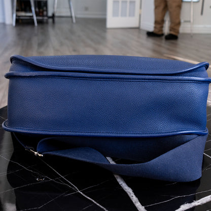 HERMÈS Taurillon Clemence Evelyne III Blue Handbag