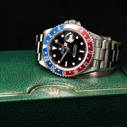 Pre-owned Rolex 16700 GMT-Master "Pepsi" Black Dial Stainless Steel Watch BnP