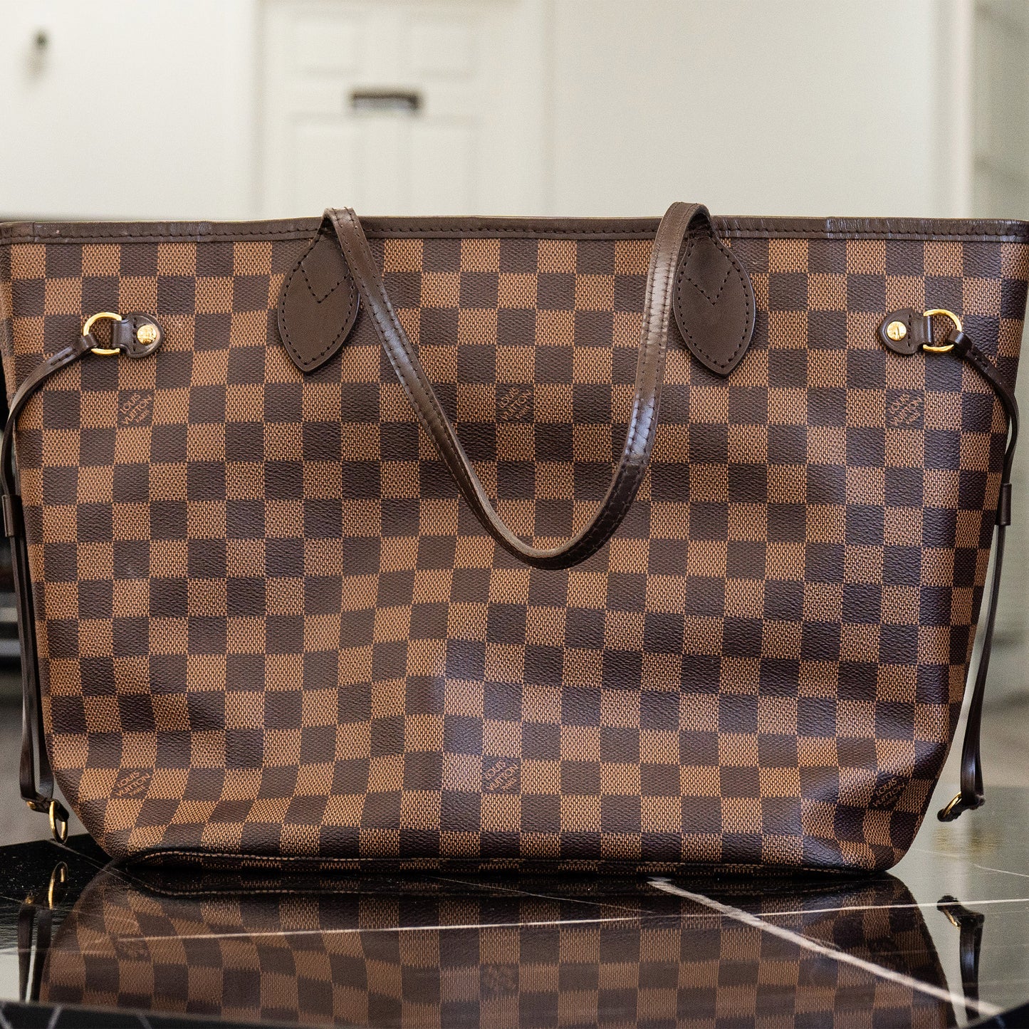 Louis Vuitton Neverfull MM Shoulder Bag