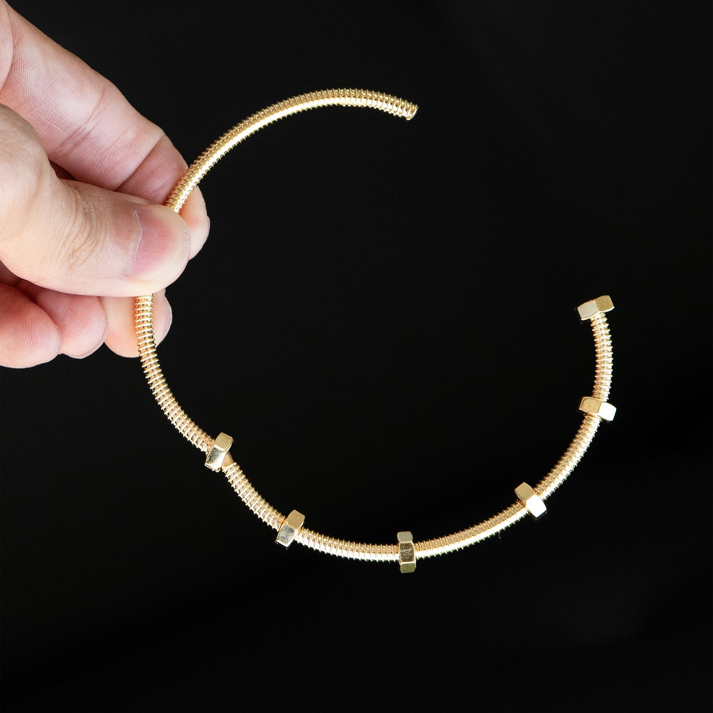 Cartier Ecrou de Cartier 18k Yellow Gold Size 20 Bangle