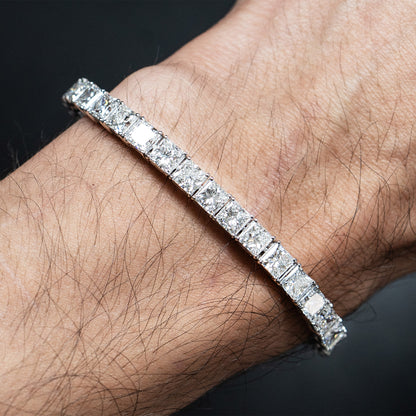 18k White Gold Princess Cut LAB GROWN Diamond & Emerald Tennis Bracelet
