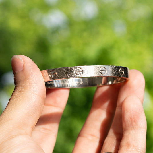 Cartier White Gold Love Bracelet Size 17 With Box & Service Papers