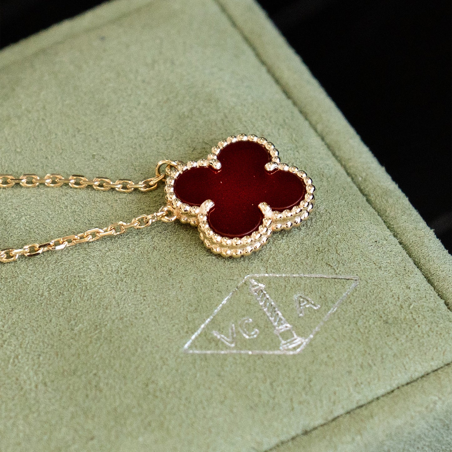 Van Cleef & Arpels Yellow Gold Carnelian Clover Necklace