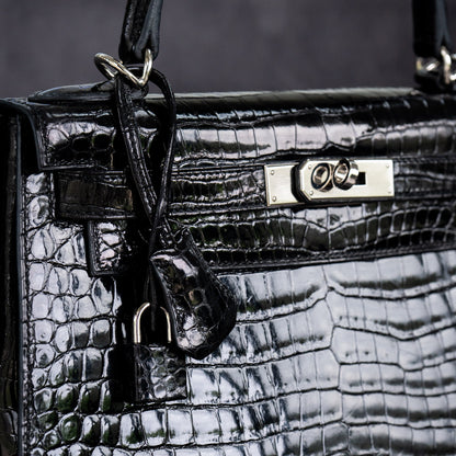 Hermes Kelly 28 Black Crocodile Shiny Porosus Handbag