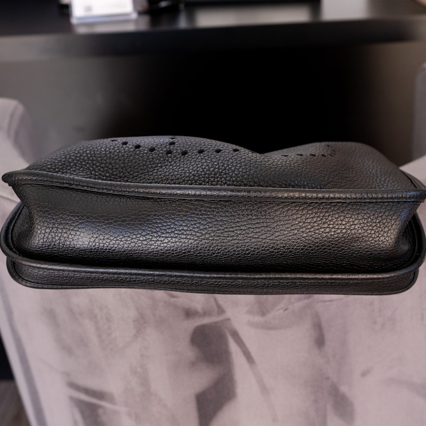 HERMÈS Black Clemence Evelyne Handbag