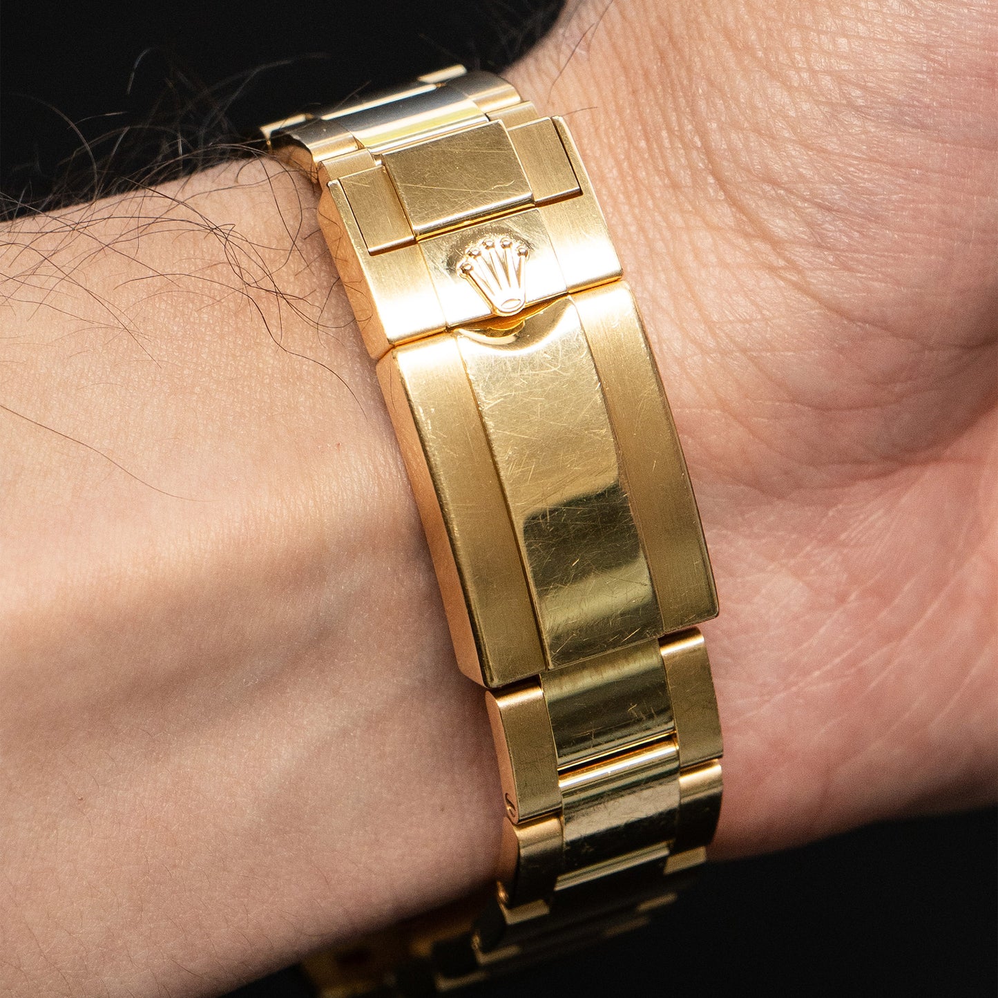 Rolex 116508 Daytona White Dial Yellow Gold Watch