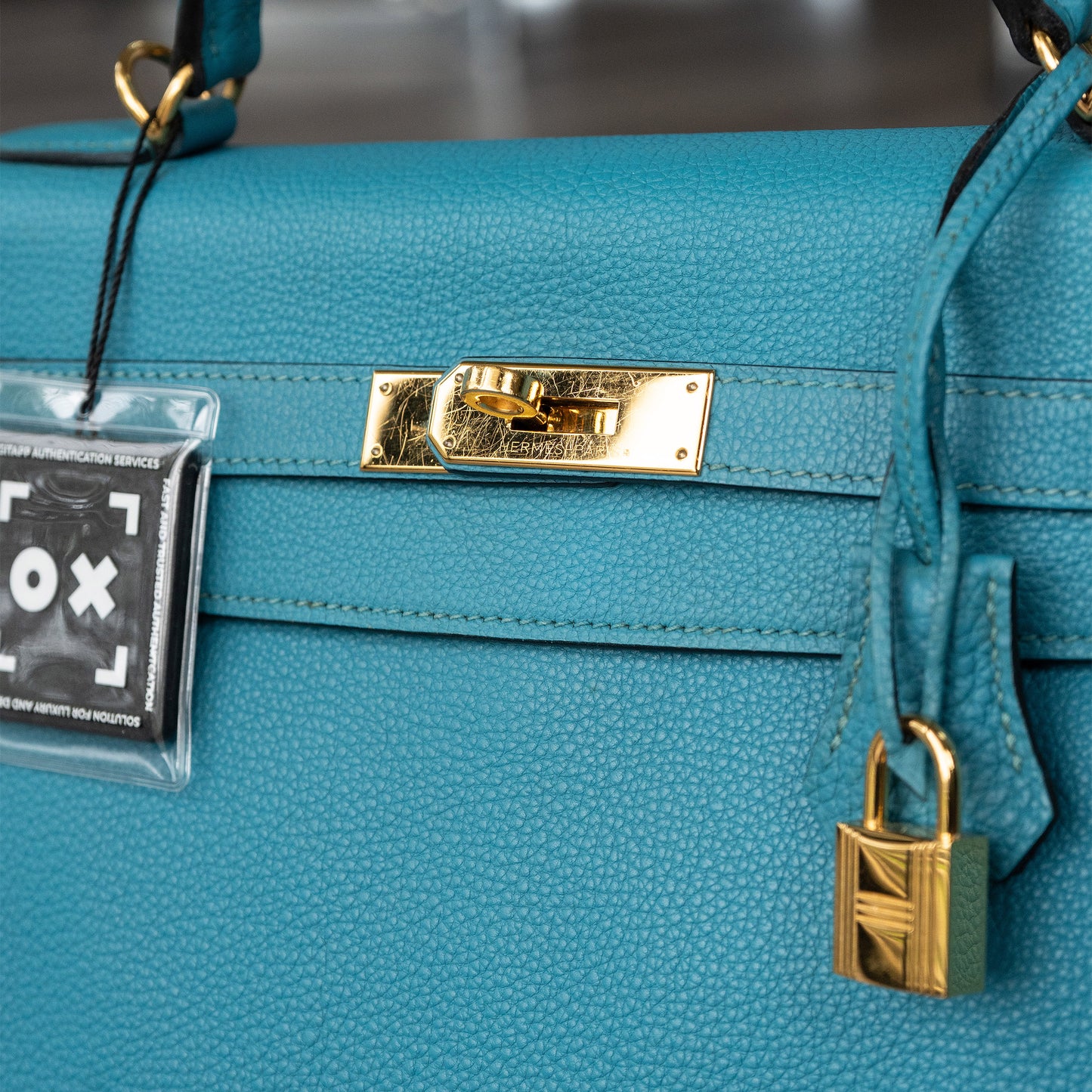 Pre-Owned Hermes Kelly 32 Blue Izmir Retourne Handbag