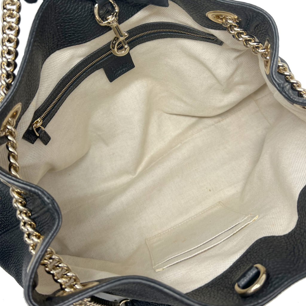 GUCCI Beige Pebbled Calfskin Leather Medium Soho Flap Crossbody bag - Boca  Pawn
