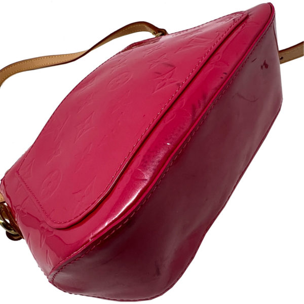louis vuitton lorette (cross body bag .. lovin the pink and mustard strap)