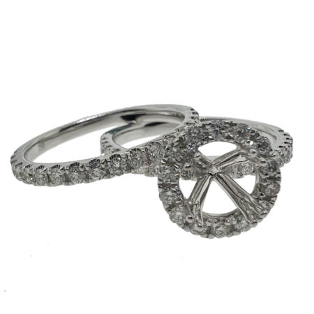 18k White Gold Halo Diamond Engagement Ring Setting with Matching Band