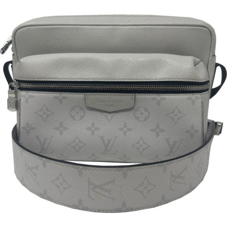 Louis Vuitton Beverly Monogram Canvas Pochette Clutch Shoulder Bag - Boca  Pawn
