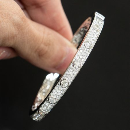 18k White Gold Round Cut Diamond Pave Halfway Bangle